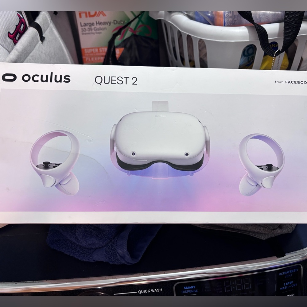 Oculus Quest 2 VR Headset - White